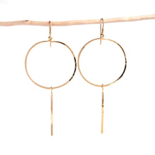 Load image into Gallery viewer, Cleopatra Earring Large - Gold