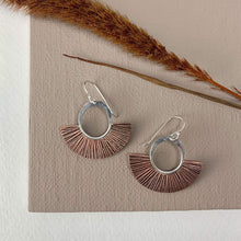 Load image into Gallery viewer, Fan Out Earrings - Copper