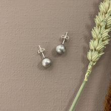 Load image into Gallery viewer, Frosted Sphere Studs - Silver