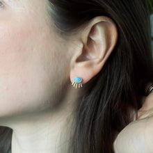 Load image into Gallery viewer, Lc Smooth Earring - Gold