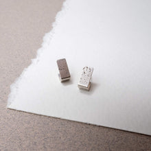 Load image into Gallery viewer, Rectangle Lobe Hugger - Silver