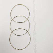 Load image into Gallery viewer, Thruple Bangle - Brass