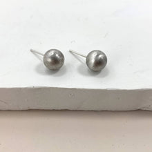 Load image into Gallery viewer, Frosted Sphere Studs - Silver
